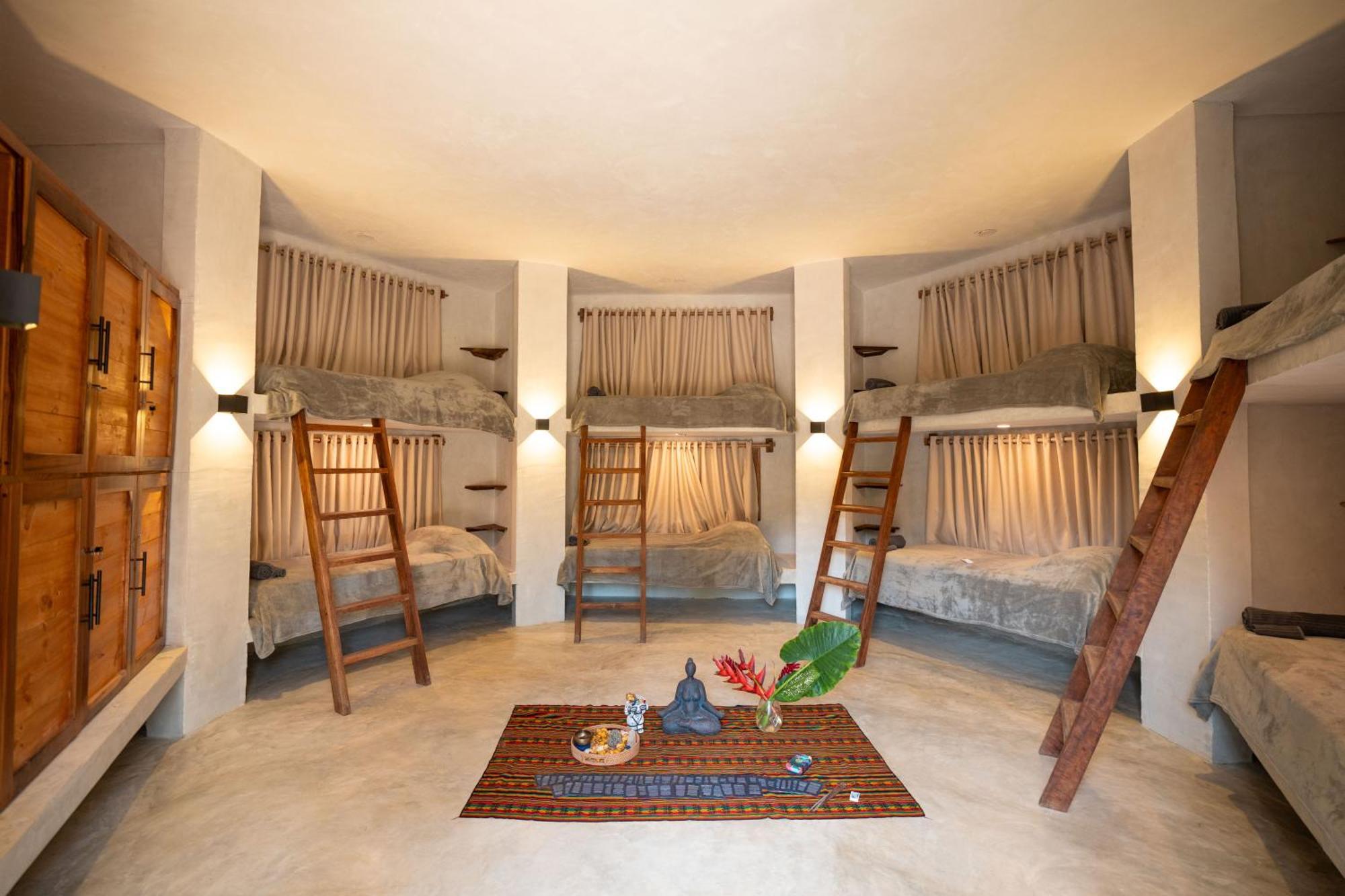 Leisy'S Garden Hostel & Rooms Samana Luaran gambar