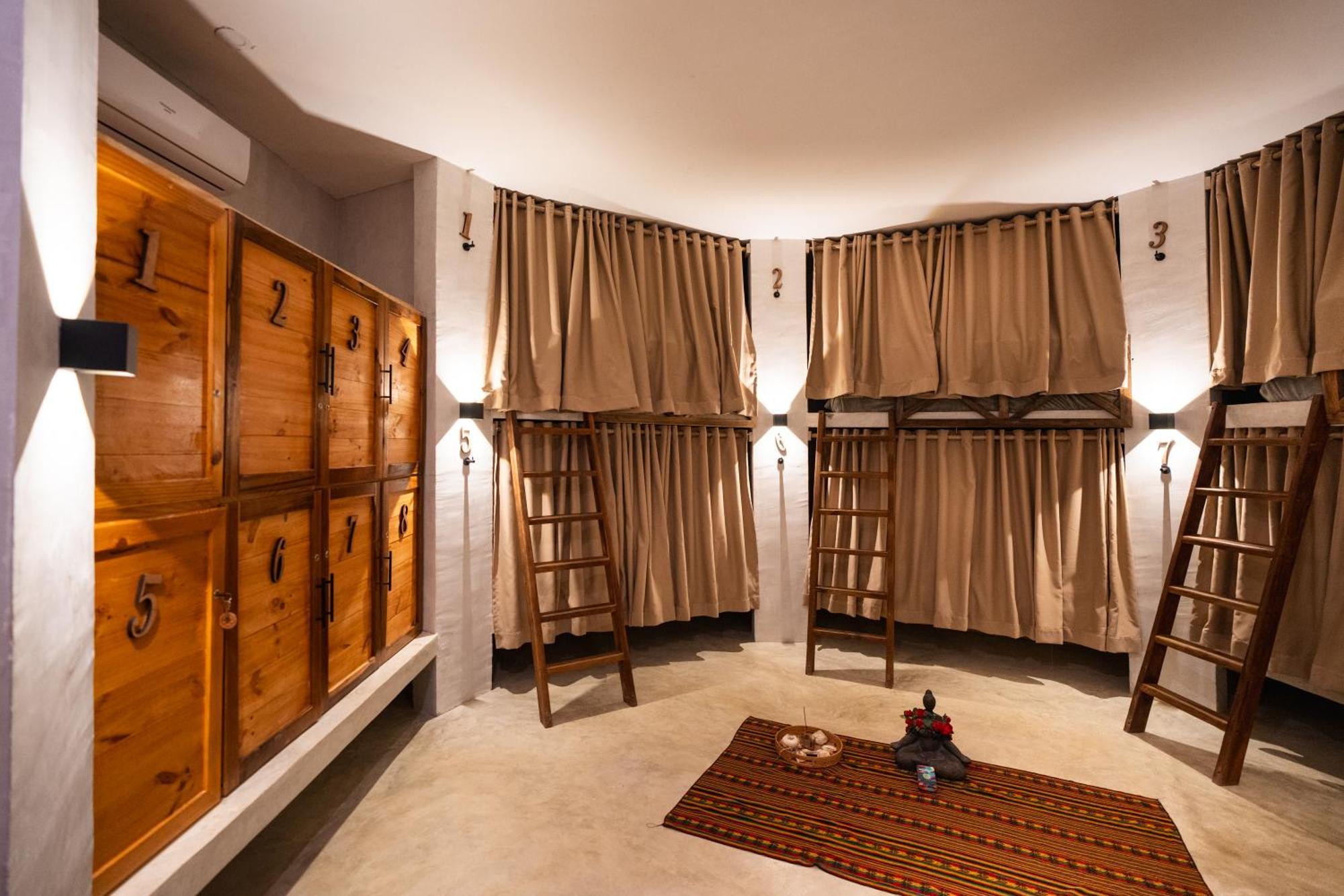 Leisy'S Garden Hostel & Rooms Samana Luaran gambar