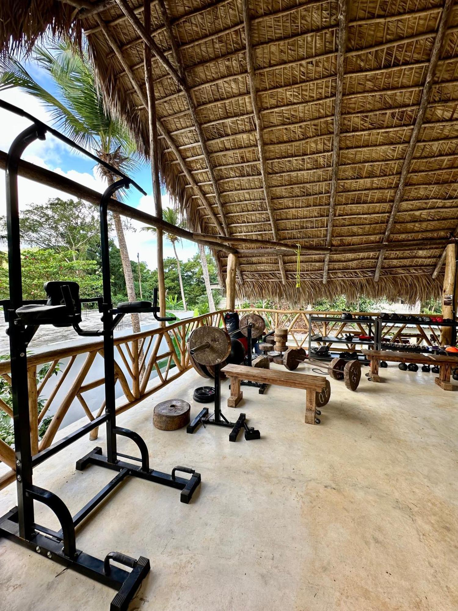 Leisy'S Garden Hostel & Rooms Samana Luaran gambar